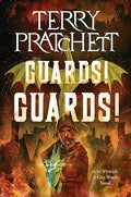 Guards! Guards!: A Discworld Novel - Paperback