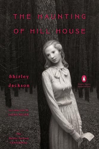 The Haunting of Hill House: (Penguin Classics Deluxe Edition) - Paperback