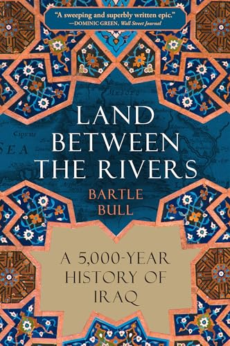 Land Between the Rivers - Paperback