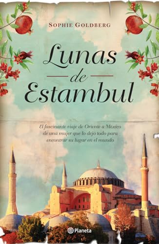 Lunas de Estambul (Novela) / Moons of Istanbul (a Novel) - Paperback