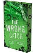 The Wrong Catch: A Football Romance (Deluxe Limited Edition) - Paperback
